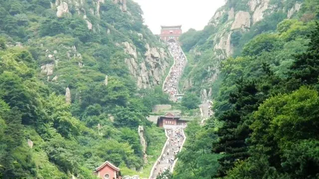 山东地区旅游的十大景点