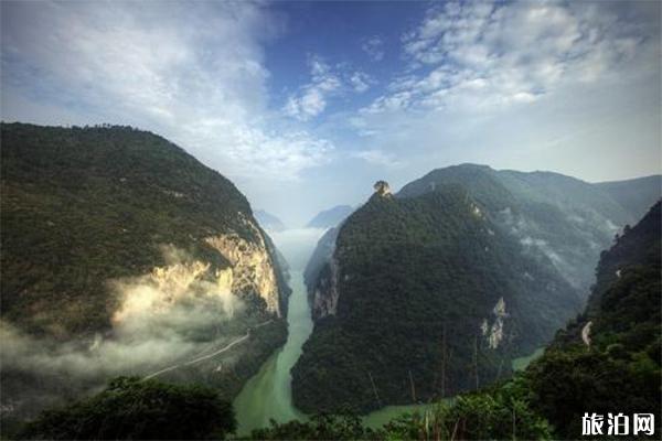 阿蓬江流经哪些地方 发源哪里