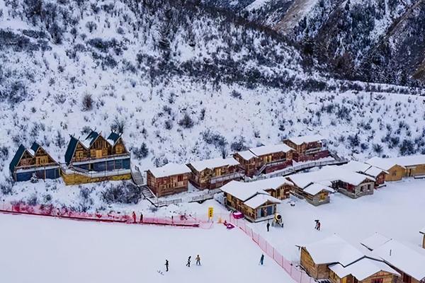 鹧鸪山滑雪场开放时间，鹧鸪山滑雪场游玩指南