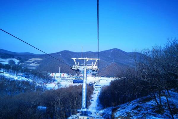 长春莲花山世茂滑雪场门票价格开放时间及乘车指南