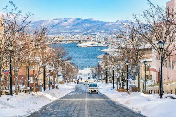 日本冬季旅游哪里最好玩，日本冬季旅游穿衣指南