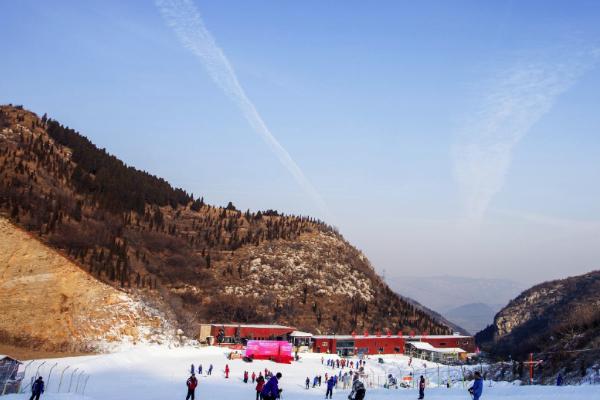 济南滑雪场有哪些，济南滑雪场哪个好玩