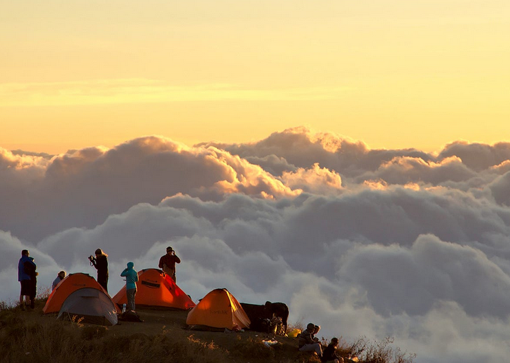 林加尼火山有哪些景点，林加尼火山危险吗