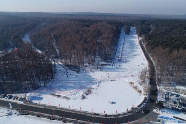 净月潭滑雪场什么时候开放