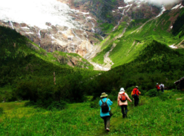 有谁知道云南徒步游  有哪条旅游路线最好