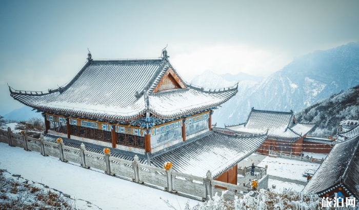 梵净山雪景风景图 梵净山冬天会封山吗 梵净山什么时候下雪