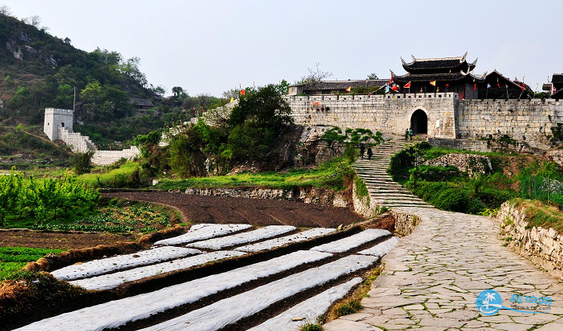 十大贵阳旅游必游景点