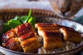 日本鳗鱼饭哪里最正宗，关东关西鳗鱼饭的区别